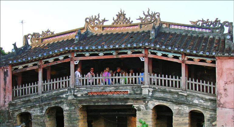 the nearest airport to Hoi An