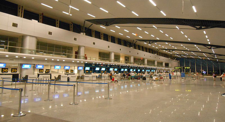 The nearest airport to Hoi An_Danang International Airport