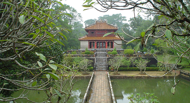 Exploring Central Vietnam: Danang Hue Hoi An Itinerary - Mih Mang Tomb