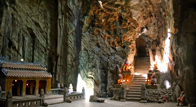 Things to do in Danang and Hoi an - Explore the caves and grottoes of Marble Mountain