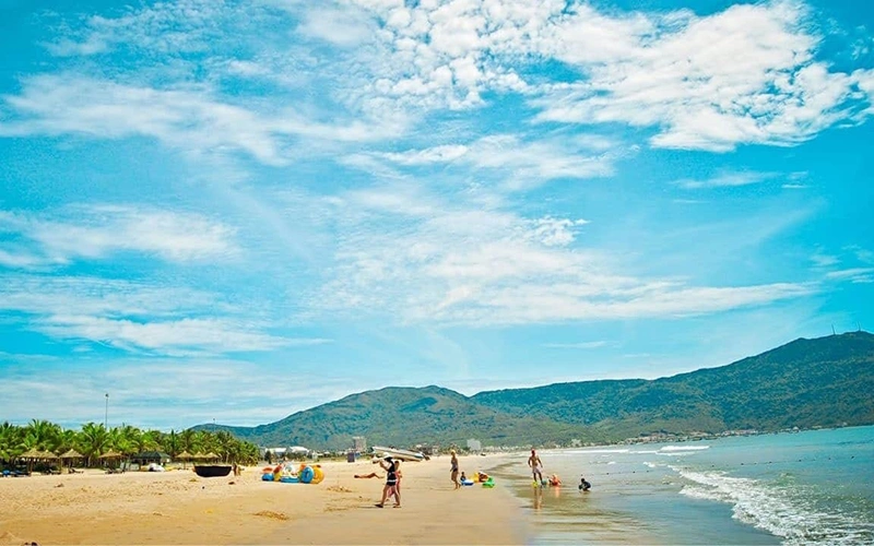 Phong Nha to Hoi An by private car