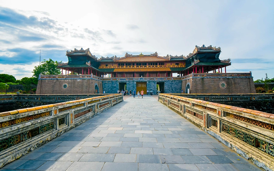 Phong Nha to Hoi An private car