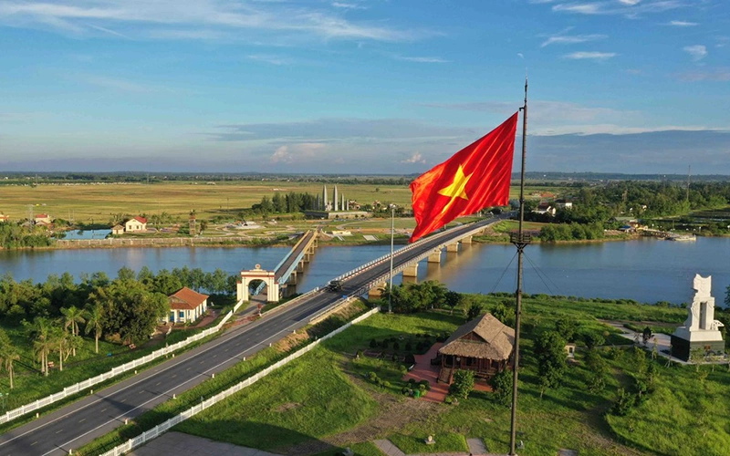 Private car from Dong Hoi to Danang