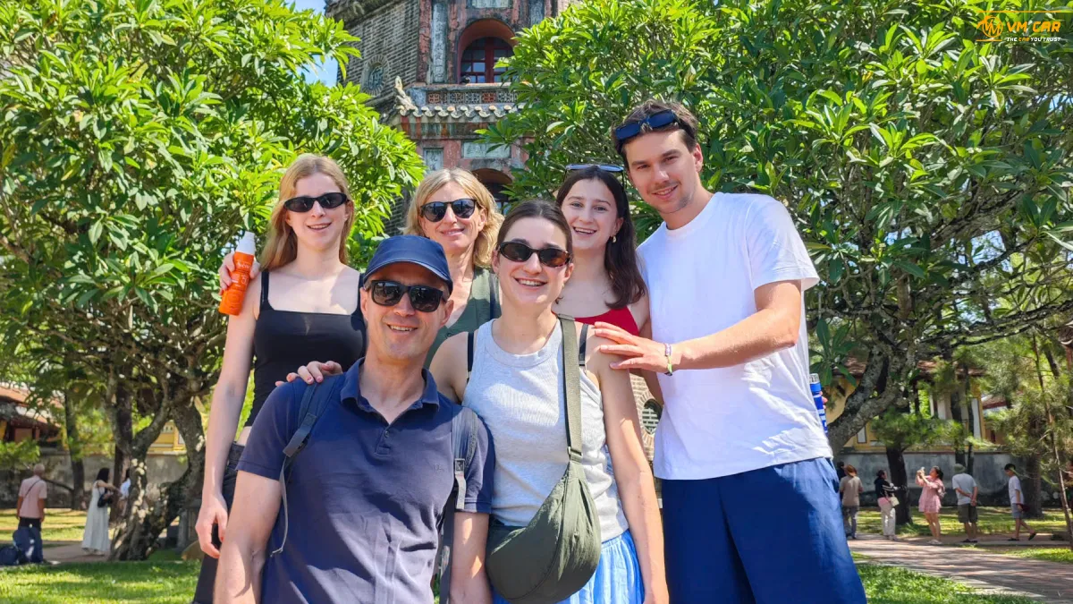 Hue City Sightseeing By Car 7 Hue City Sightseeing with Thien Mu Pagoda