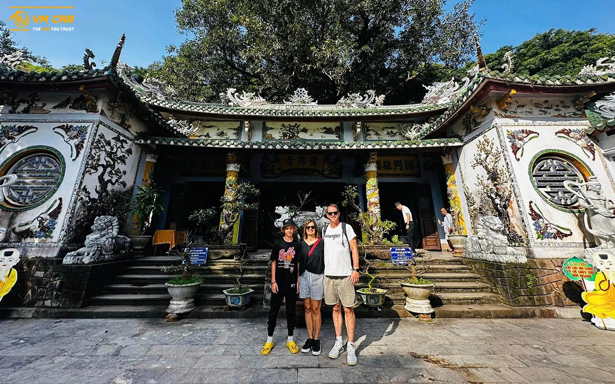 Hoi An to Marble Mountains by private car