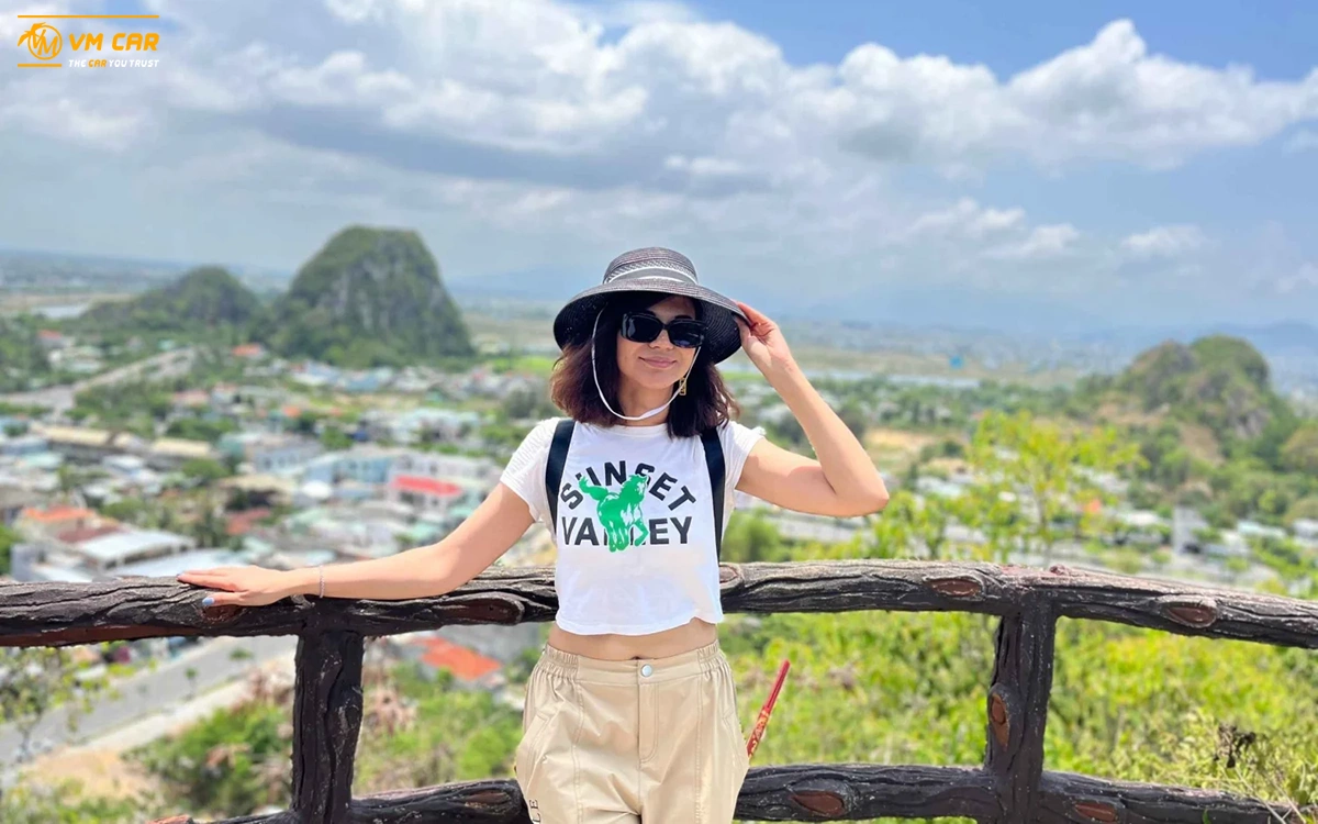 Hoi An to Marble Mountains private car