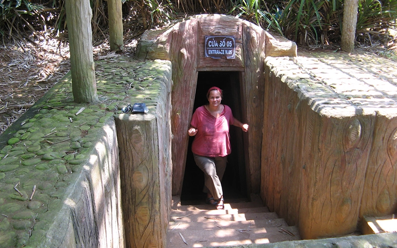Vinh Moc tunnels