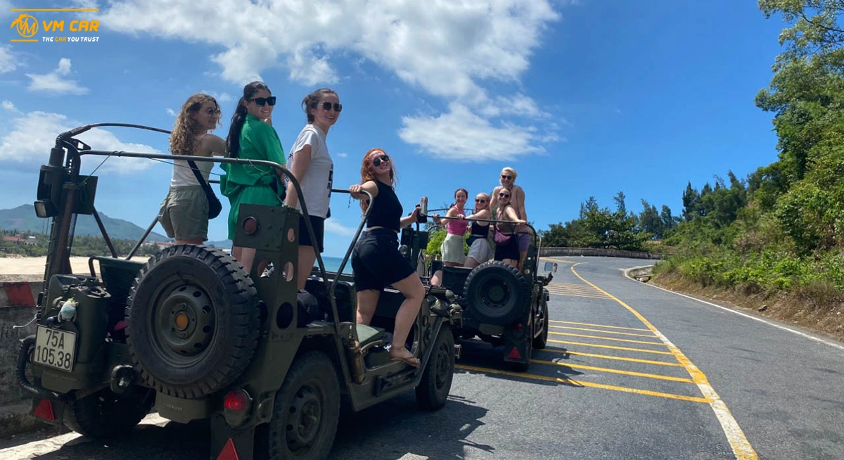 Hue to Hoi An transfer by Jeep