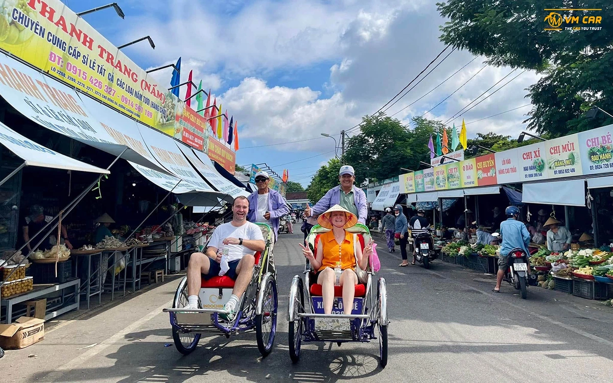 Hue cooking class with ride cyclo