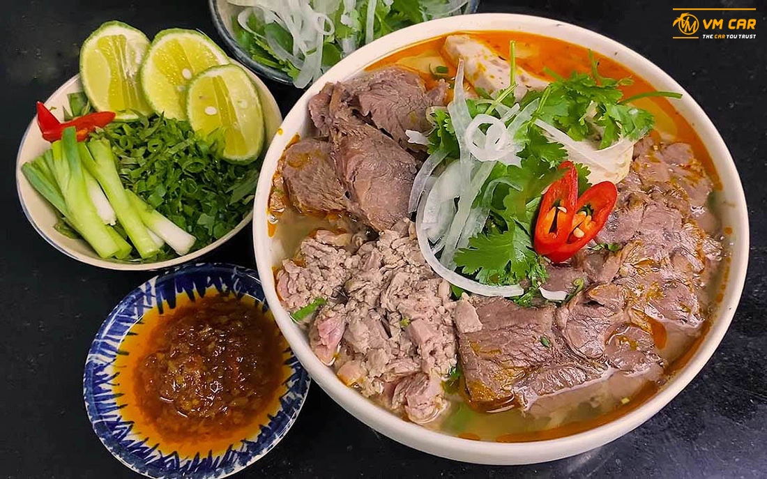 Bun bo Hue