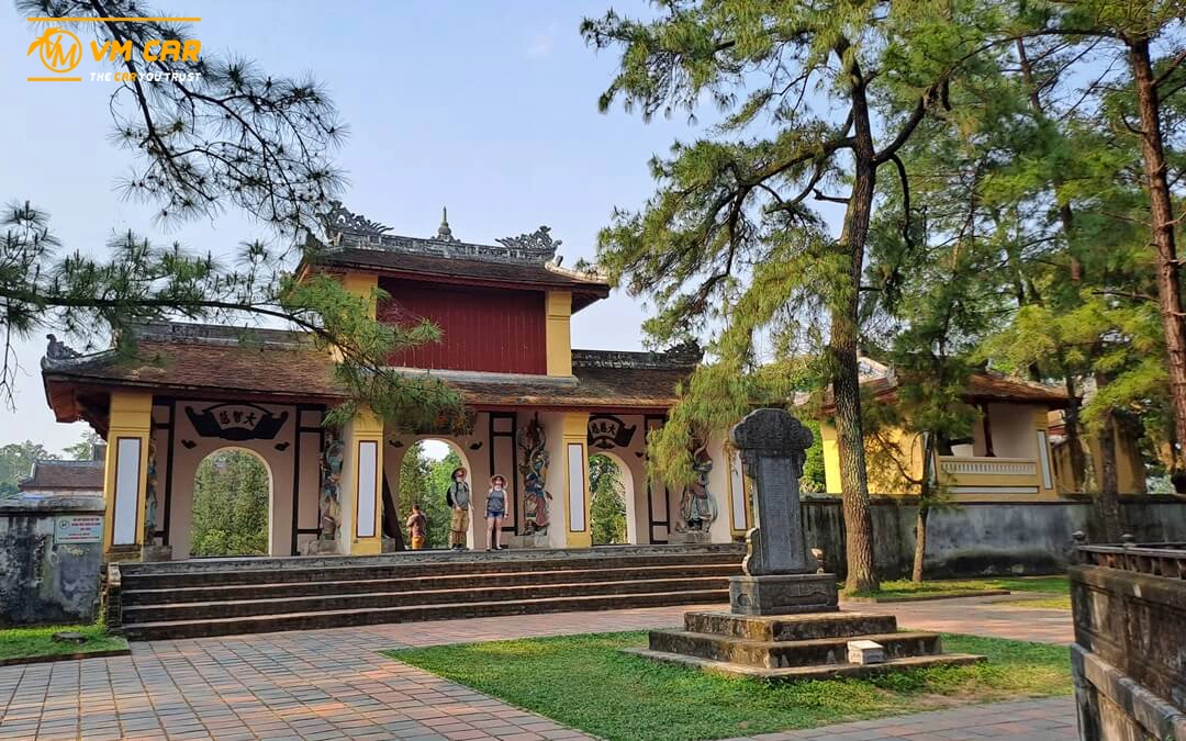 Thien Mu Pagoda