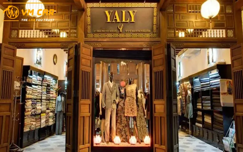 Yaly Couture