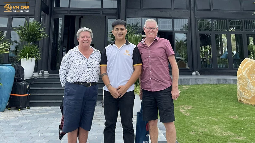 Hanoi to Halong Bay with professional driver