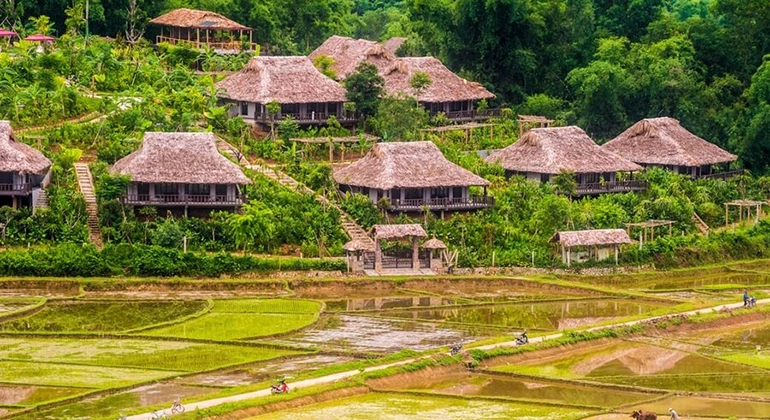 Hanoi to Mai Chau by private car