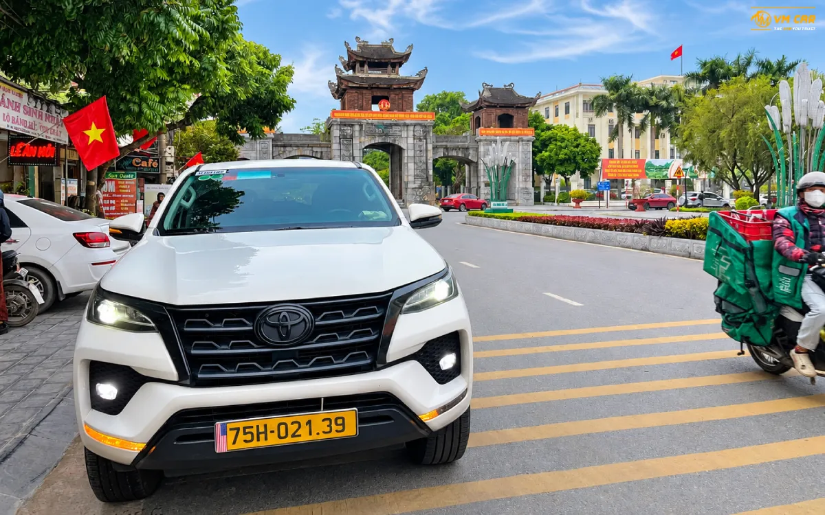 Hanoi to Ninh Binh by private car
