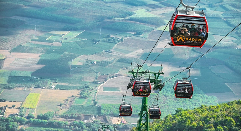 transfer Ho Chi Minh to Tay Ninh by car