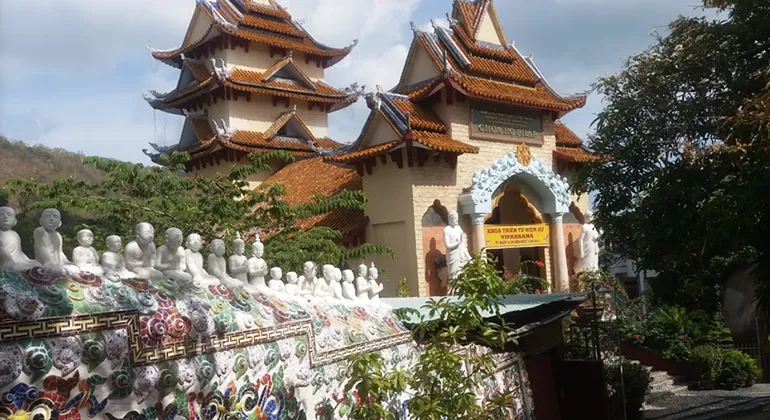 transfer Ho Chi Minh to Vung Tau by car