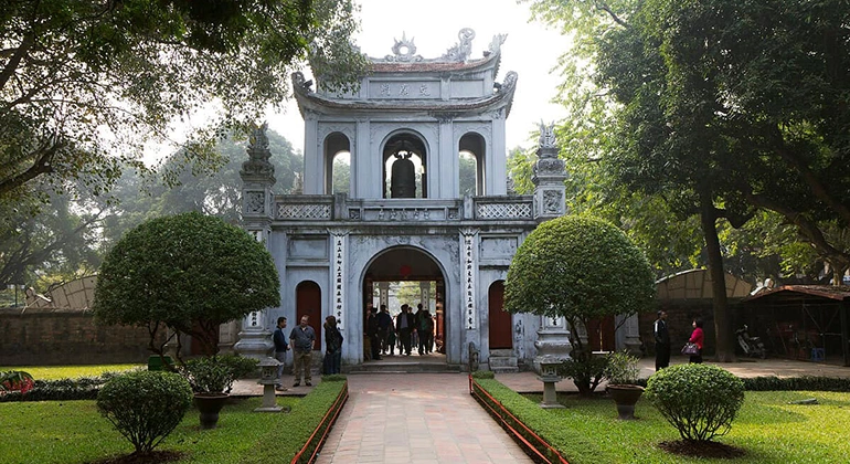 City tour Hanoi full day