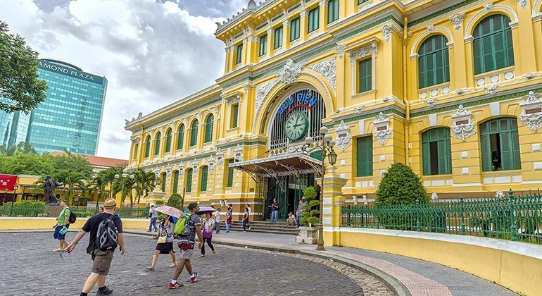 Central Post Office & Cu Chi tunnels full day tour