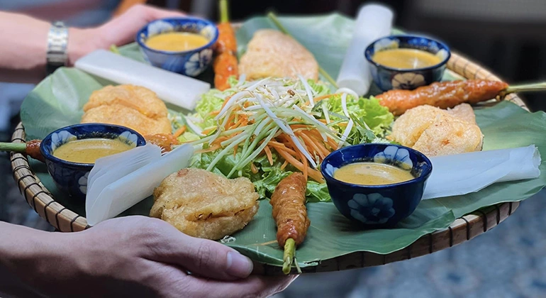 Hue city street food walking tour