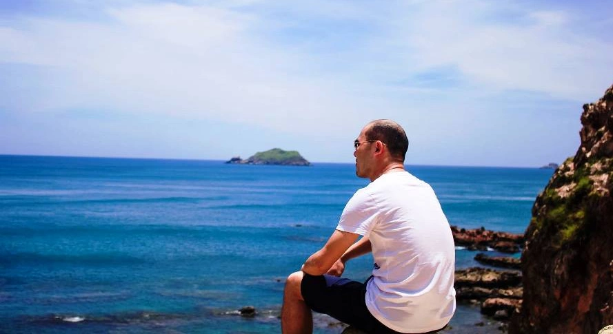 Sa Huynh Beach on Da Nang to Quy Nhon by car