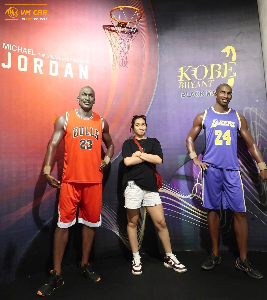 Famous basketball player statue at Wax Museum