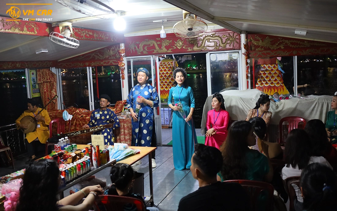 Listen to Hue songs on the Perfume River