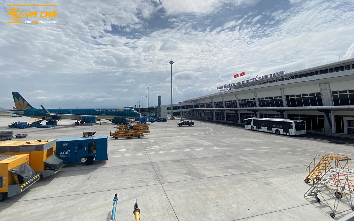 Da Nang to Nha Trang by airplane