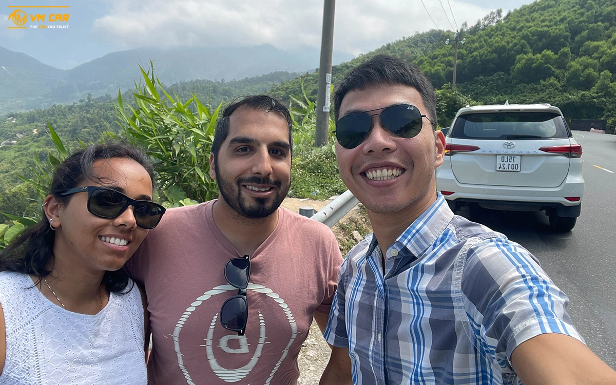 Da Nang Airport to Laguna Lang Co by car via Hai Van