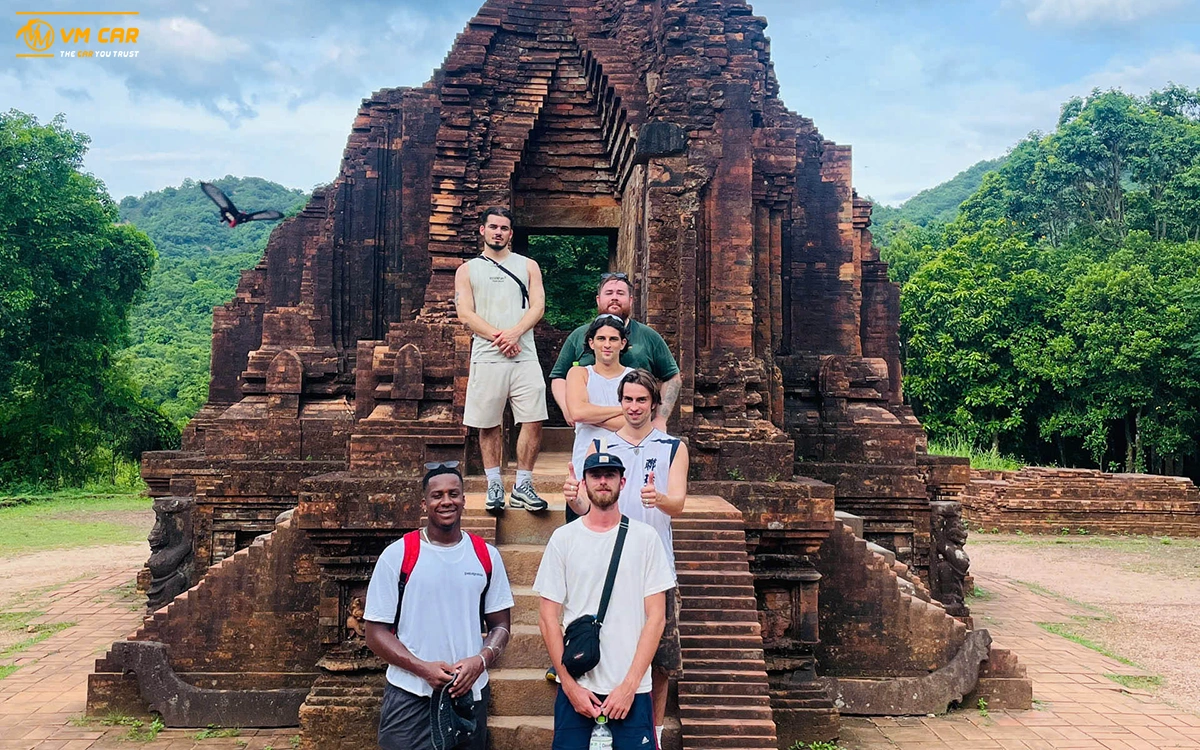 My Son Sanctuary group tour