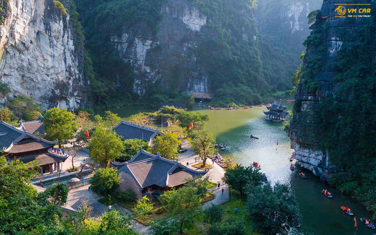 Ninh Binh is worth visiting