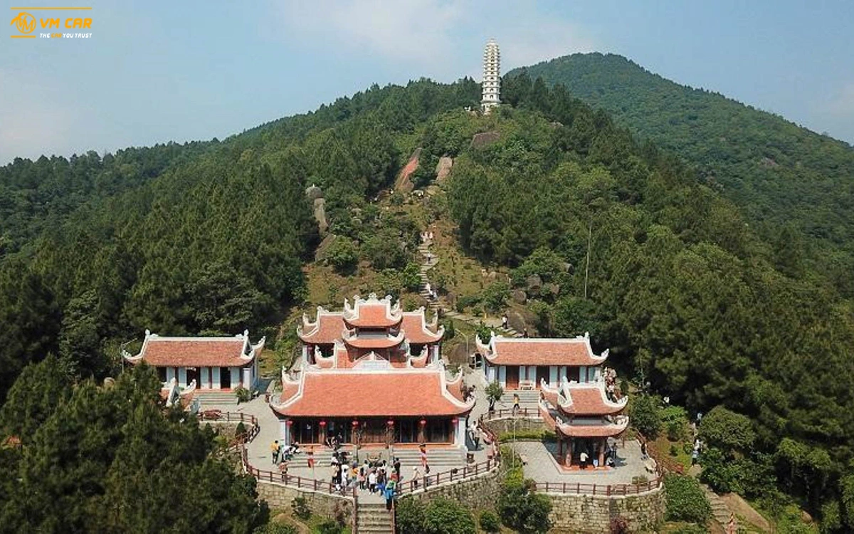 Hanoi to Huong Pagoda by private car