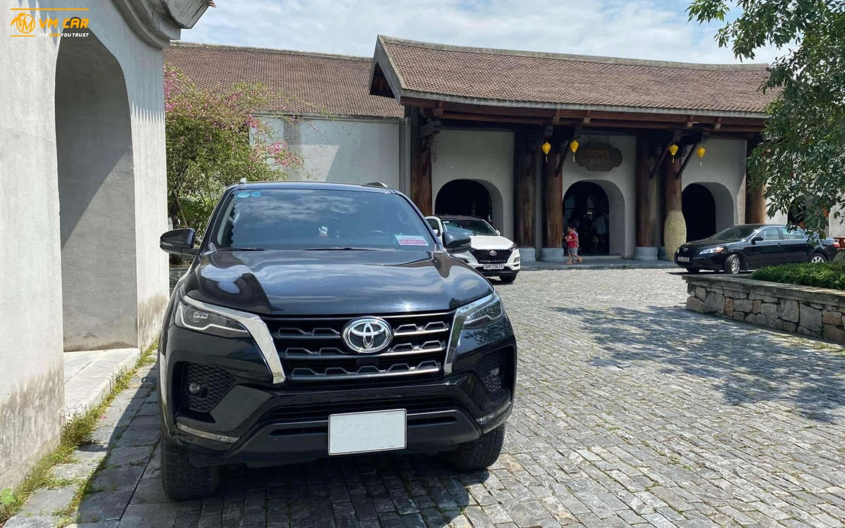 Hanoi to Tam Chuc Pagoda car rental