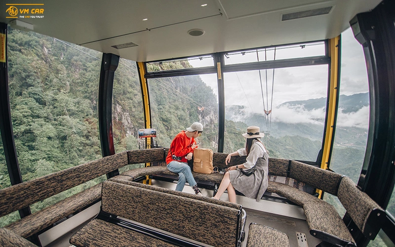 Fansipan Cable Car cabin
