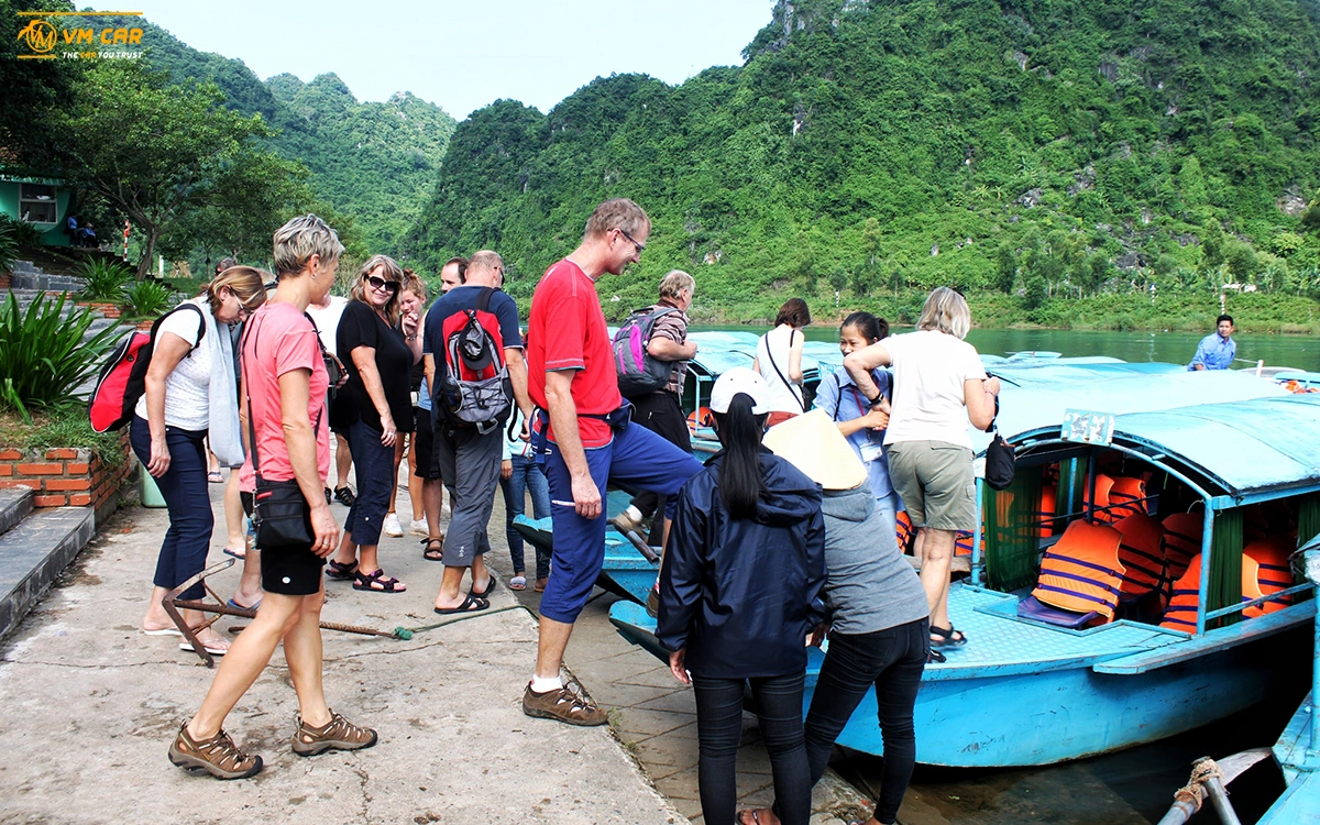 Phong Nha Cave and Dark Cave tour 1 day