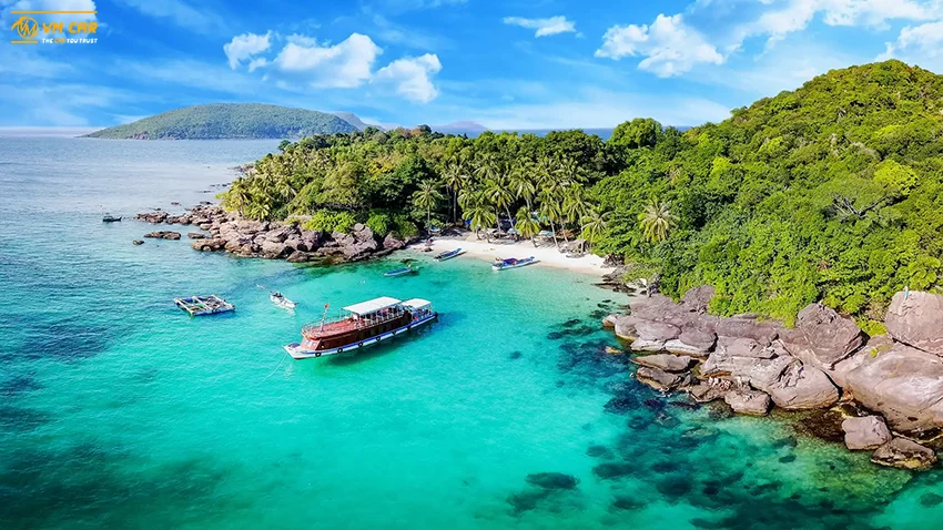 A beautiful sunny day at Sao Beach