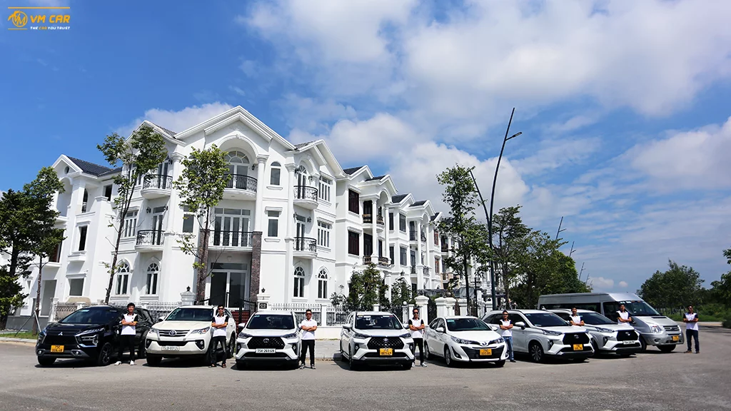 Renting a Car with a Driver in Da Nang