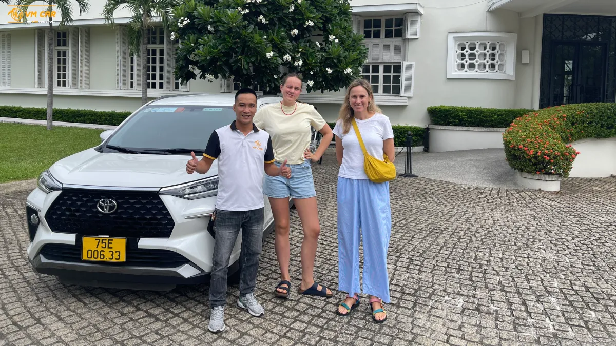 Hoi An car rental with driver