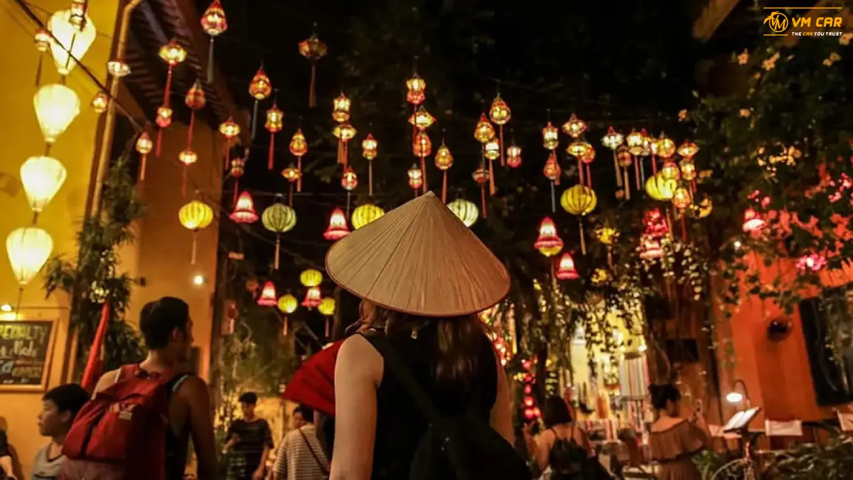 Magical Hoi An on a full moon night