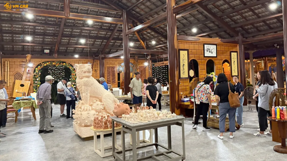Truong Son Craft Village