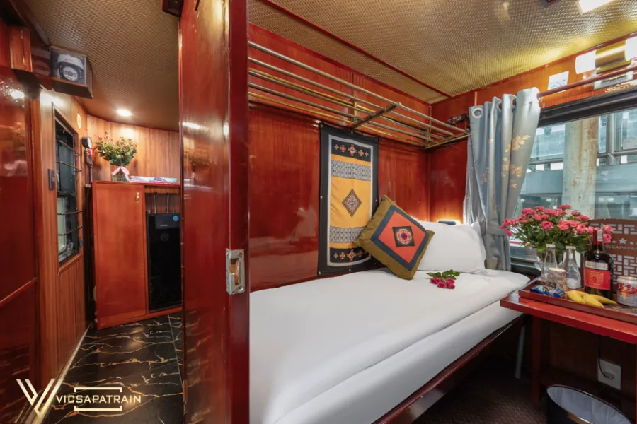 vicsapa-2-berth-cabin-4