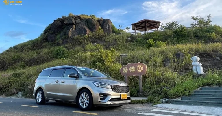 Da Nang to Monkey Mountain by car