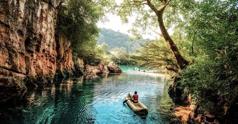 dark cave tour from hue 2