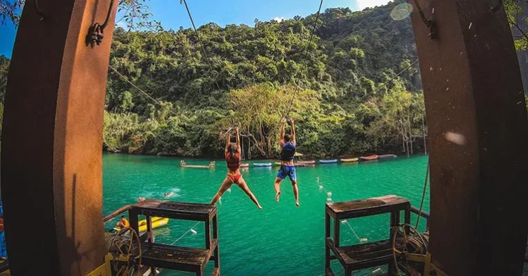 Dong Hoi to Dark Cave by car 4