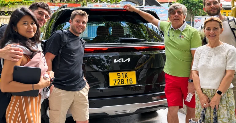 Ho Chi Minh City sightseeing by private car