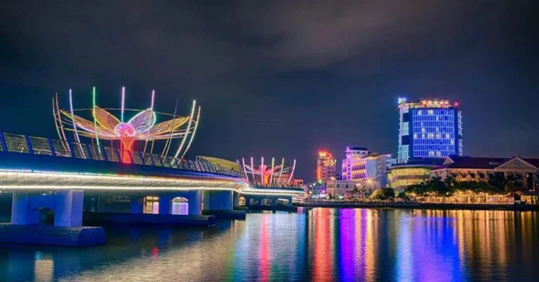 Ho Chi Minh to Can Tho by car