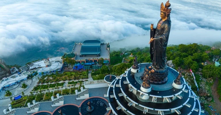 Ho Chi Minh to Tay Ninh by car