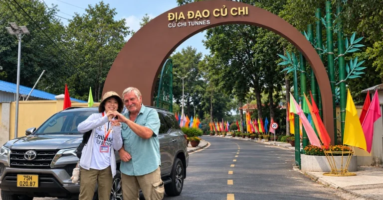 Ho Chi Minh to Cu Chi Tunnel by private car