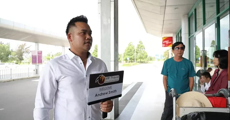 Transfer Danang Airport to Hoi An by car